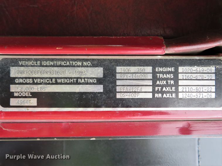 image for item DH1670 1993 Western Star 4964F dump truck