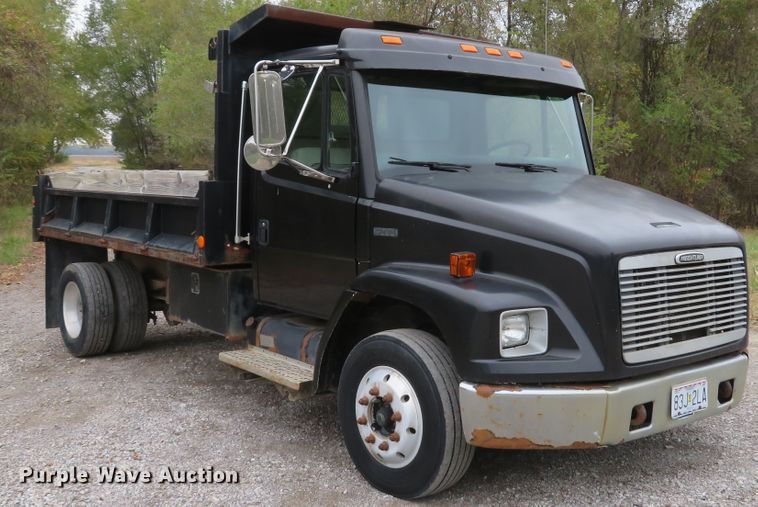 image for item DH1671 2000 Freightliner FL60 dump truck