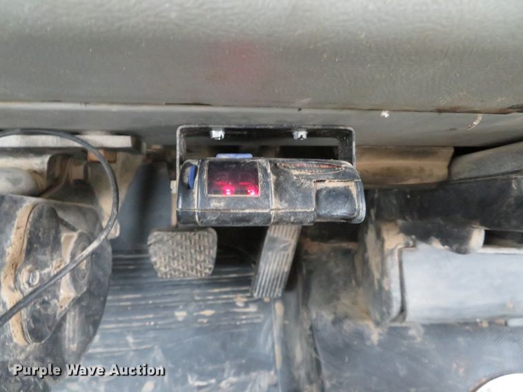 image for item DH1671 2000 Freightliner FL60 dump truck