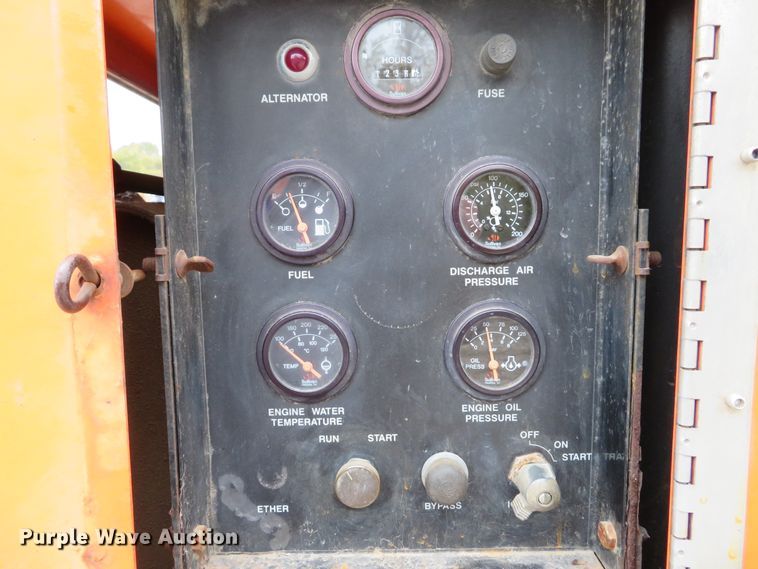 image for item DH1672 Sullivan Palatek D375Q7JD air compressor