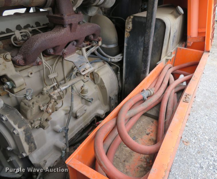 image for item DH1672 Sullivan Palatek D375Q7JD air compressor