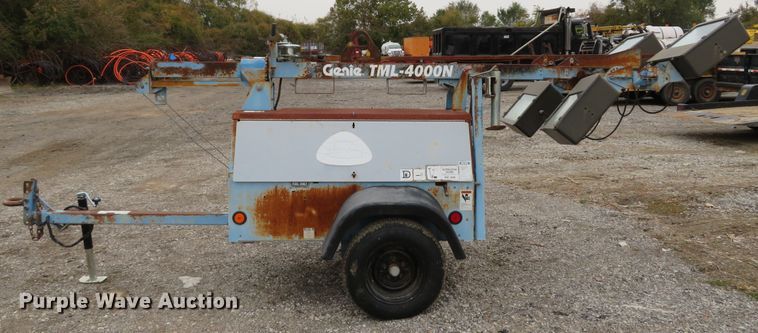 image for item DH1673 2005 Genie TML-4000N light plant