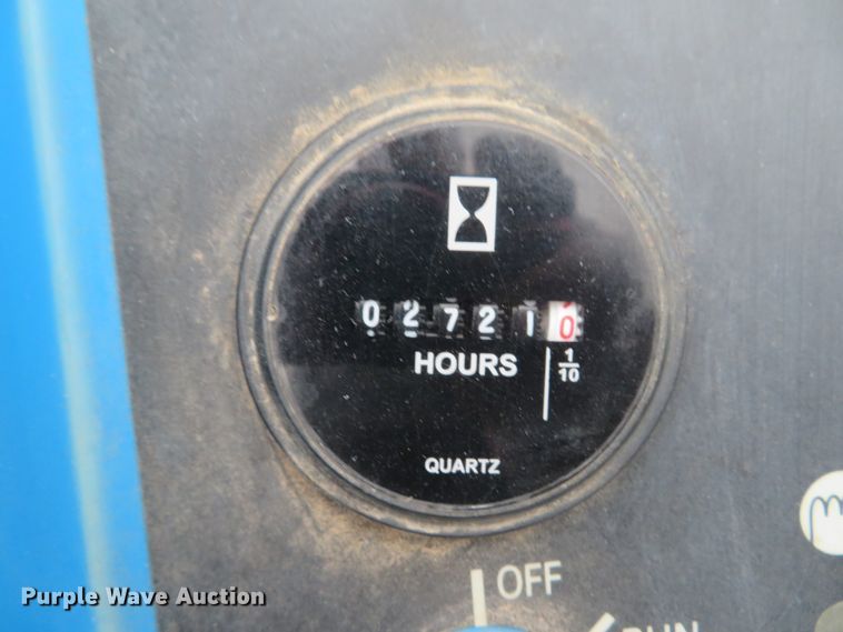 image for item DH1673 2005 Genie TML-4000N light plant