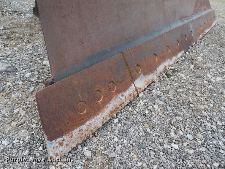 image for item DH1675 Caterpillar six-way skid steer dozer blade