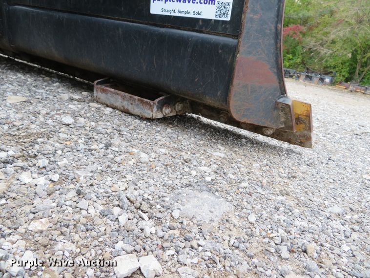 image for item DH1675 Caterpillar six-way skid steer dozer blade