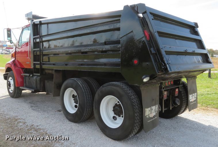 image for item DH1685 2003 Sterling LT9500 dump truck