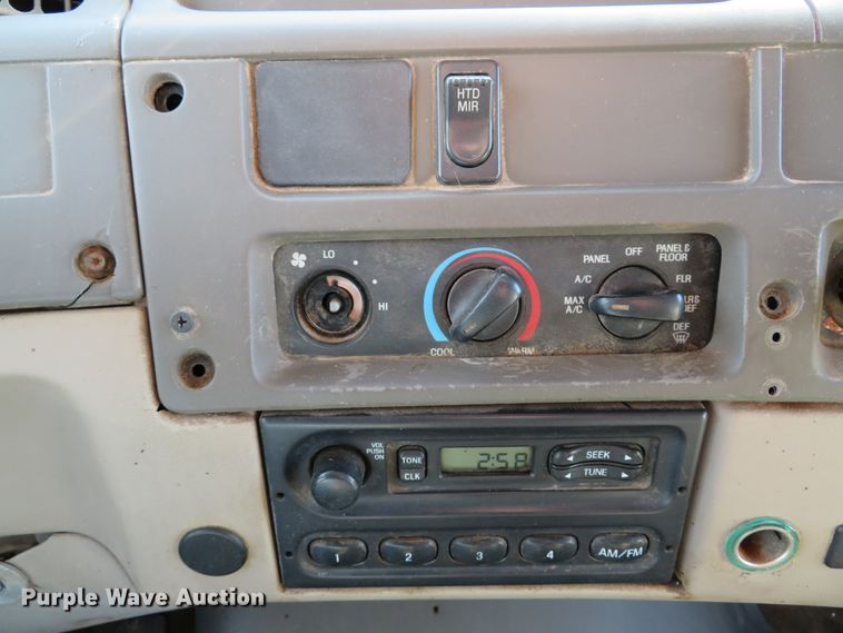 image for item DH1685 2003 Sterling LT9500 dump truck