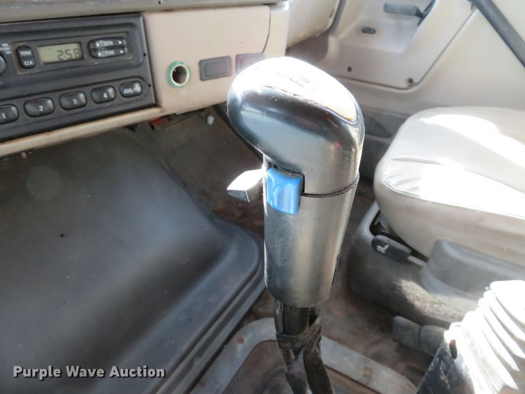 image for item DH1685 2003 Sterling LT9500 dump truck