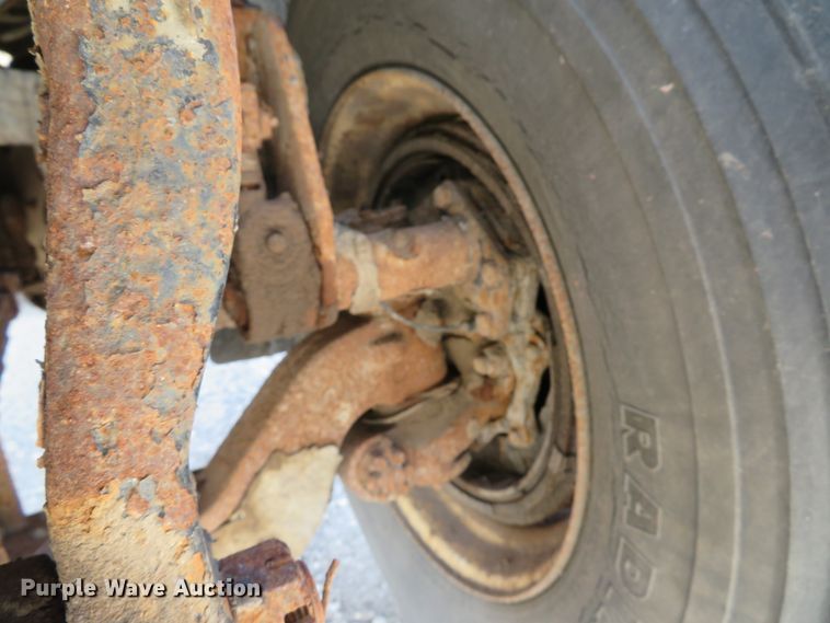 image for item DH1685 2003 Sterling LT9500 dump truck