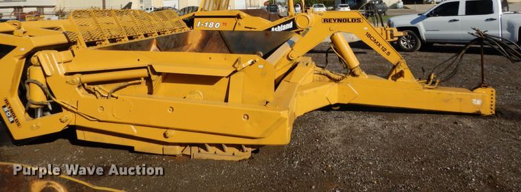 image for item DH2217 2007 Reynolds 18CMX12.5 scraper