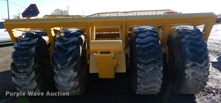 image for item DH2217 2007 Reynolds 18CMX12.5 scraper