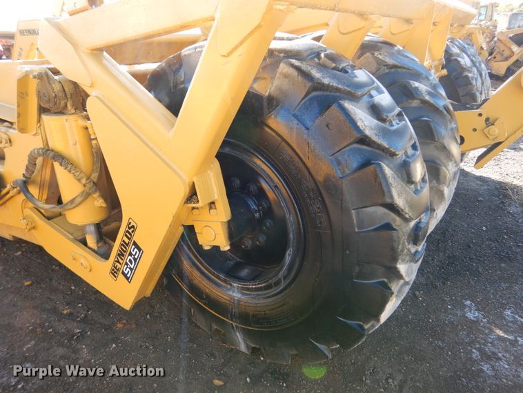 image for item DH2217 2007 Reynolds 18CMX12.5 scraper