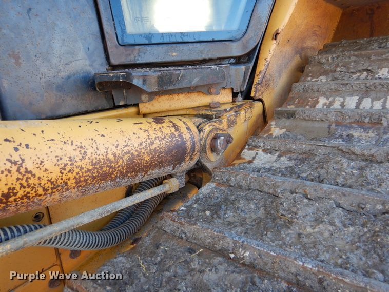 image for item DH2218 2008 Caterpillar D6N LGP dozer