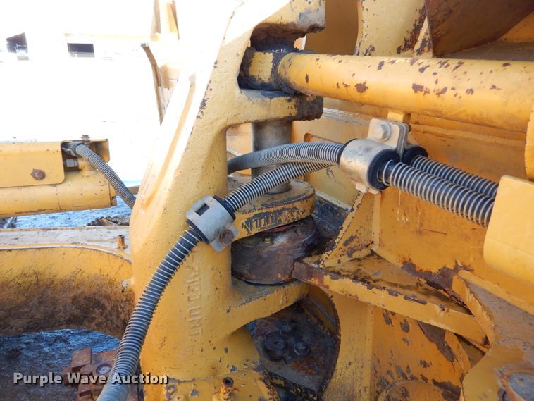 image for item DH2218 2008 Caterpillar D6N LGP dozer