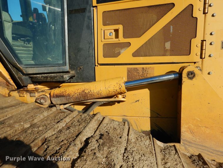 image for item DH2218 2008 Caterpillar D6N LGP dozer