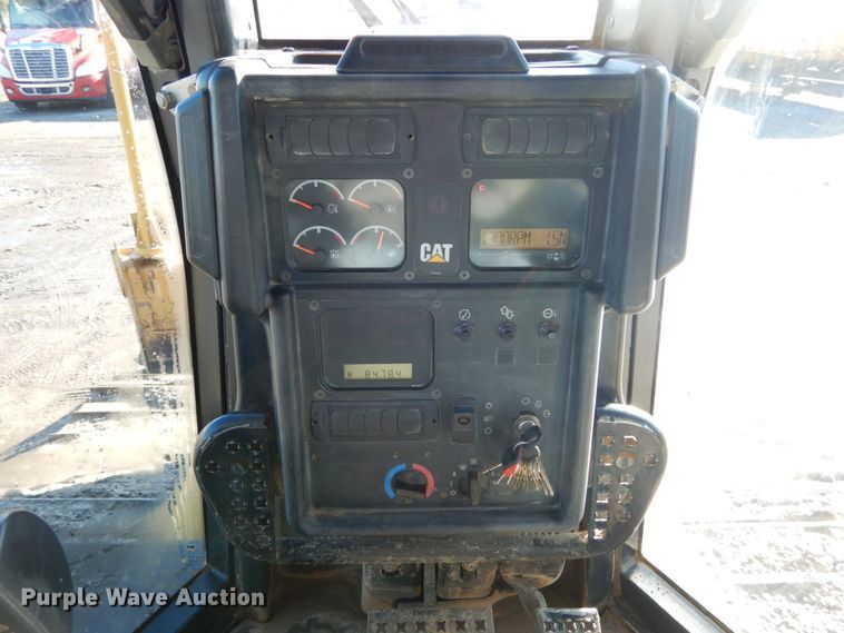 image for item DH2218 2008 Caterpillar D6N LGP dozer