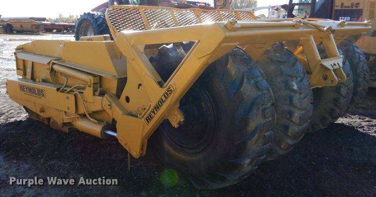 image for item DH2219 2007 Reynolds 17CS12 scraper