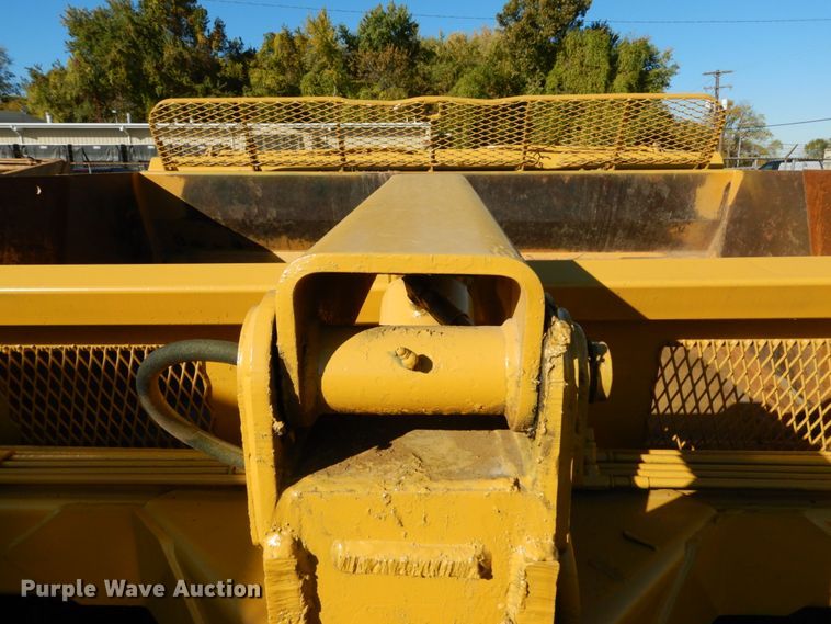 image for item DH2219 2007 Reynolds 17CS12 scraper