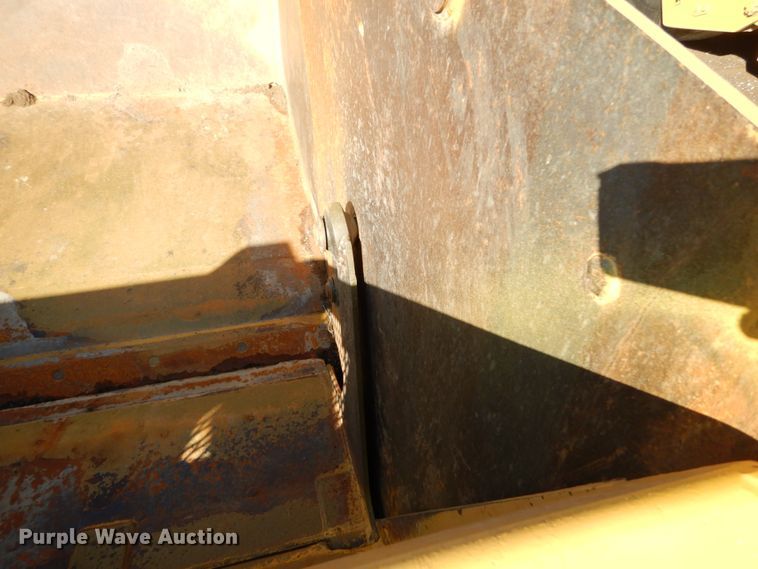 image for item DH2219 2007 Reynolds 17CS12 scraper