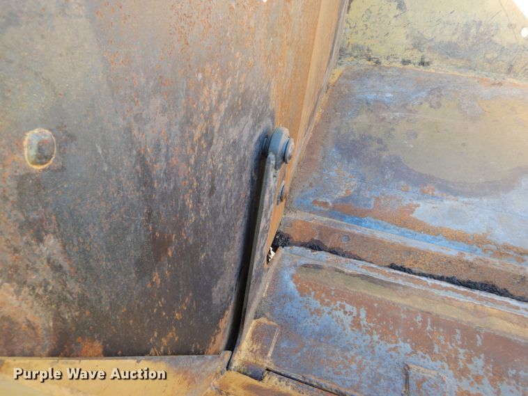 image for item DH2219 2007 Reynolds 17CS12 scraper