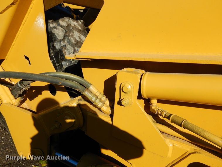 image for item DH2219 2007 Reynolds 17CS12 scraper