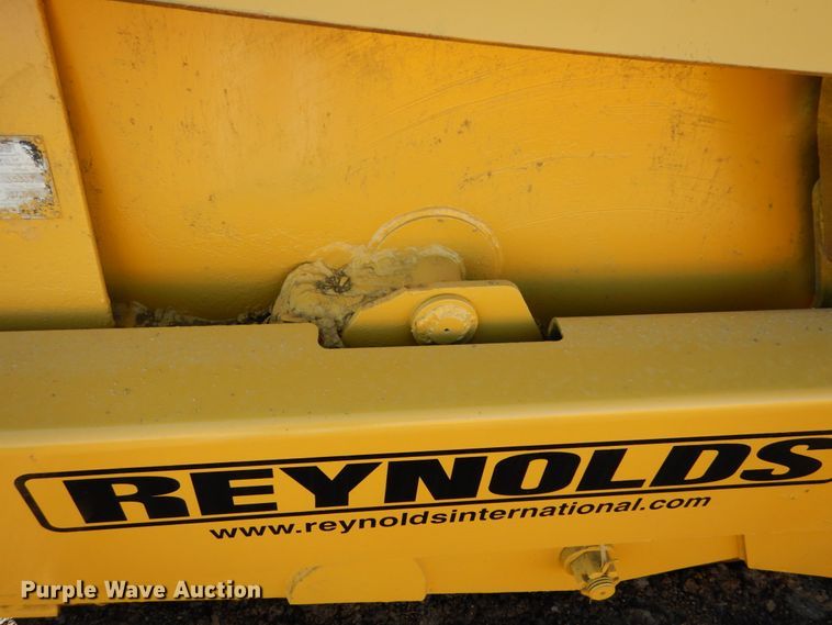 image for item DH2219 2007 Reynolds 17CS12 scraper