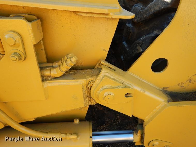 image for item DH2219 2007 Reynolds 17CS12 scraper