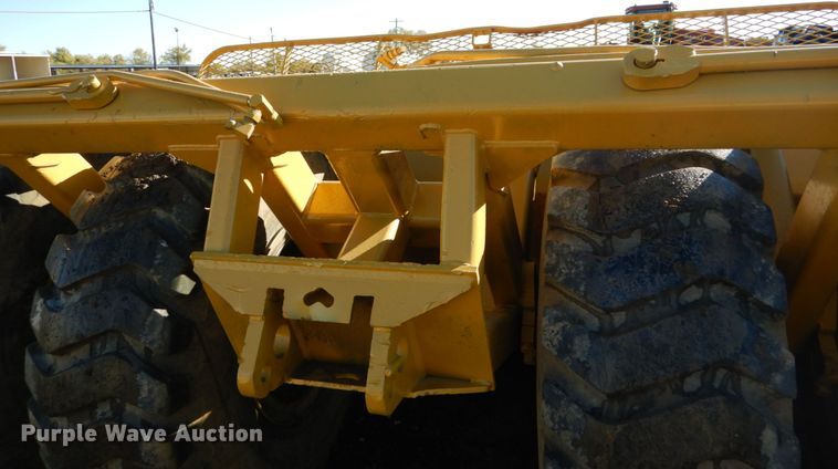 image for item DH2219 2007 Reynolds 17CS12 scraper