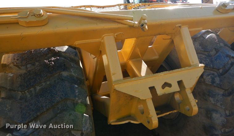 image for item DH2219 2007 Reynolds 17CS12 scraper