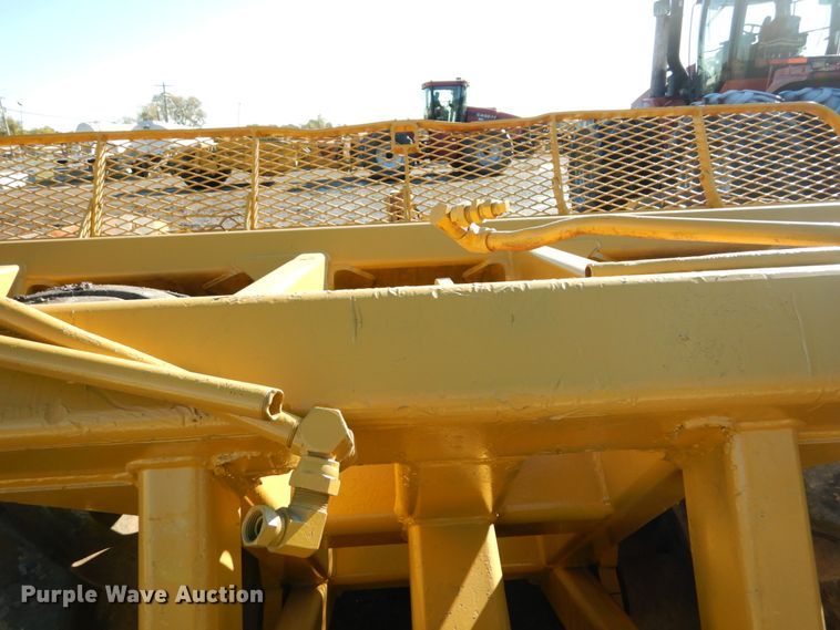 image for item DH2219 2007 Reynolds 17CS12 scraper