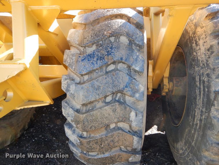 image for item DH2219 2007 Reynolds 17CS12 scraper