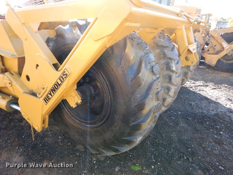 image for item DH2219 2007 Reynolds 17CS12 scraper