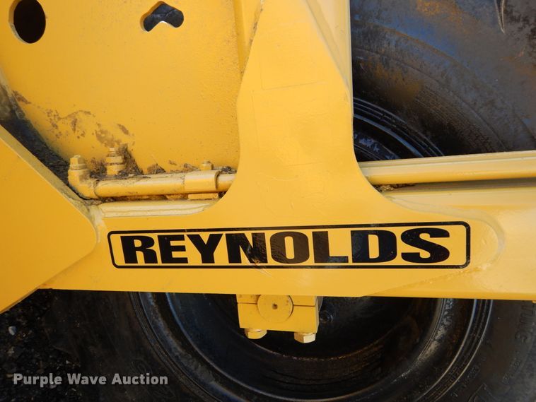 image for item DH2219 2007 Reynolds 17CS12 scraper