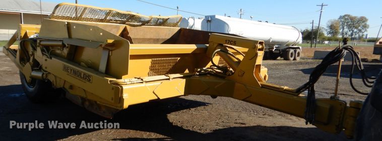 image for item DH2220 2007 Reynolds 17CS12 scraper