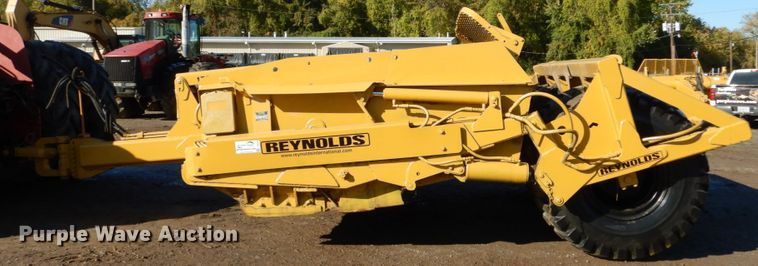 image for item DH2220 2007 Reynolds 17CS12 scraper