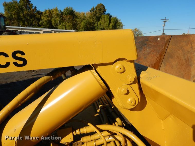 image for item DH2220 2007 Reynolds 17CS12 scraper