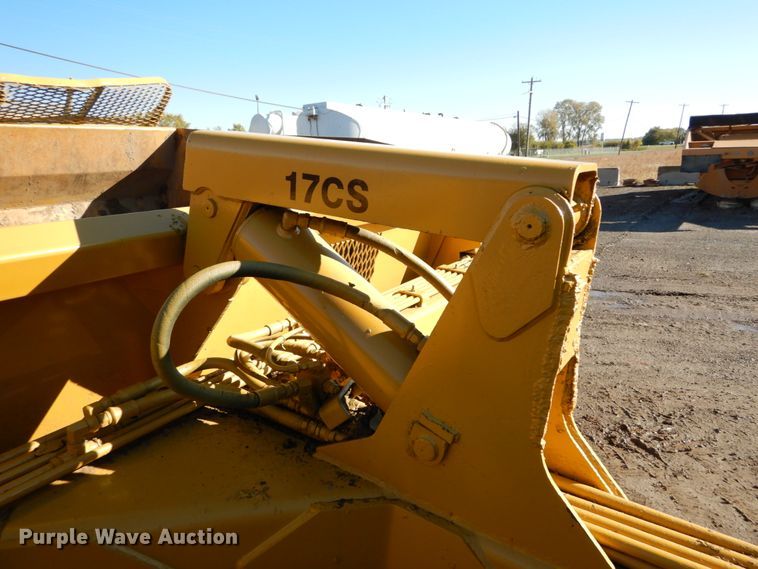 image for item DH2220 2007 Reynolds 17CS12 scraper