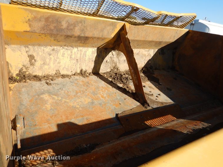 image for item DH2220 2007 Reynolds 17CS12 scraper