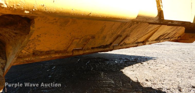 image for item DH2220 2007 Reynolds 17CS12 scraper