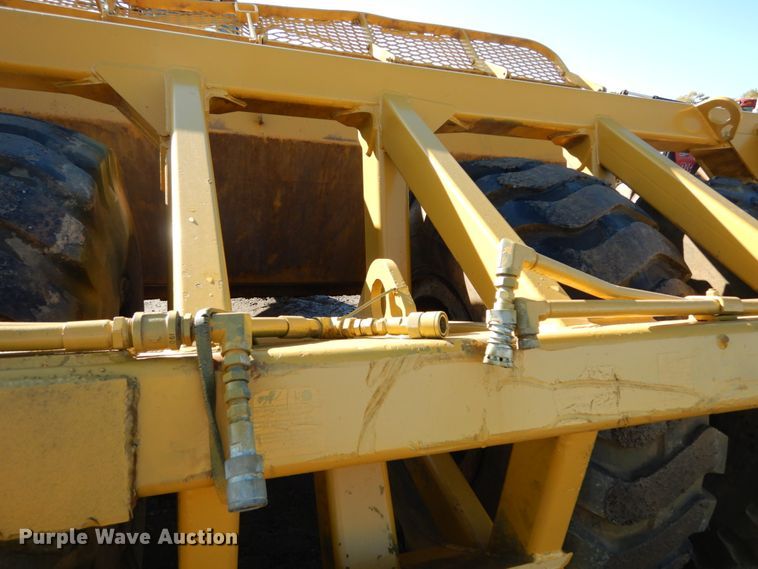 image for item DH2220 2007 Reynolds 17CS12 scraper