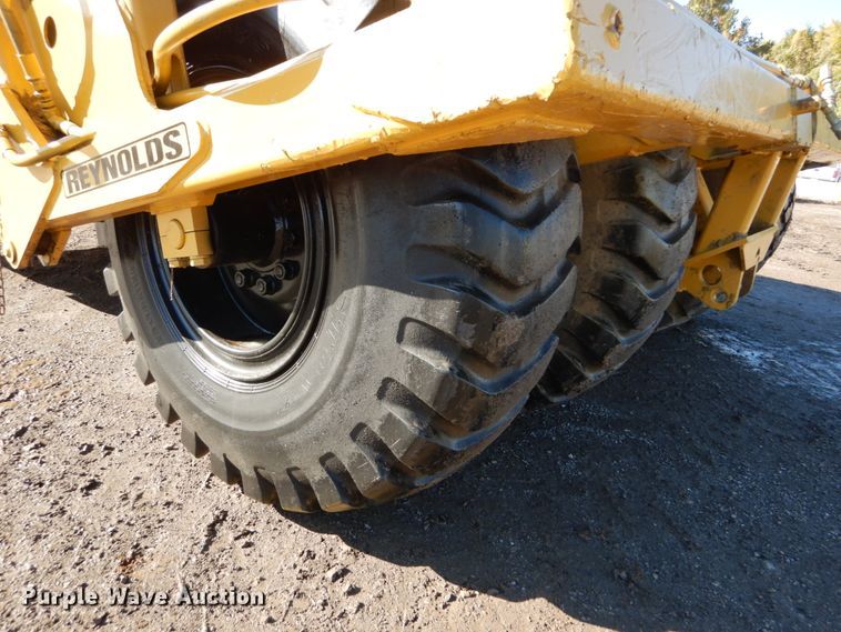 image for item DH2220 2007 Reynolds 17CS12 scraper