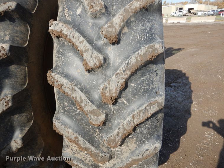 image for item DH2221 2009 Case IH Steiger 435 4WD tractor