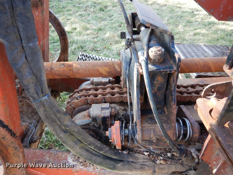 image for item DH2230 1999 Ditch Witch JT4020 directional boring unit