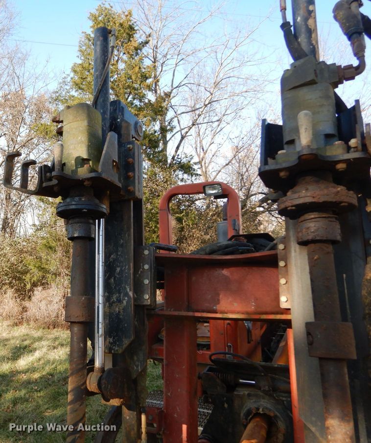 image for item DH2230 1999 Ditch Witch JT4020 directional boring unit