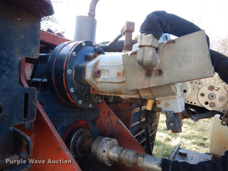 image for item DH2230 1999 Ditch Witch JT4020 directional boring unit