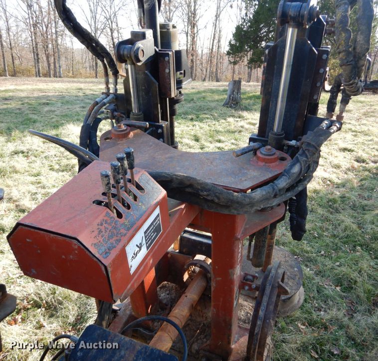 image for item DH2230 1999 Ditch Witch JT4020 directional boring unit