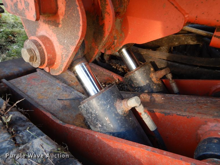 image for item DH2230 1999 Ditch Witch JT4020 directional boring unit