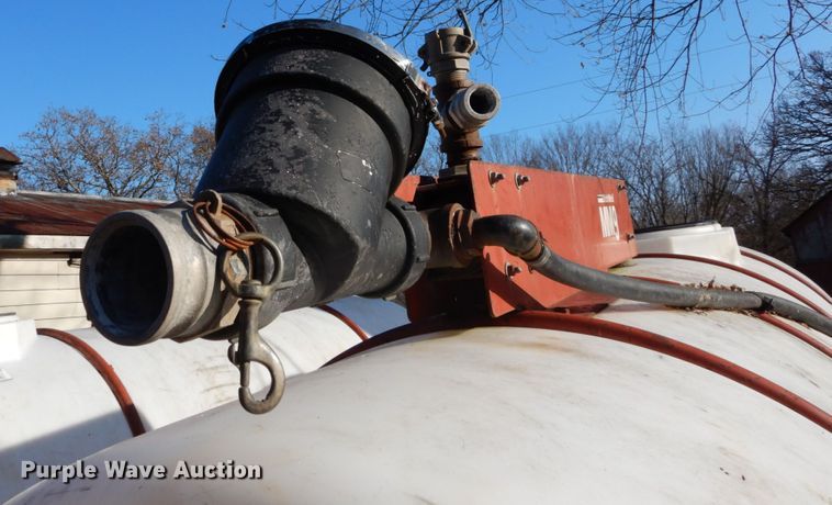 image for item DH2230 1999 Ditch Witch JT4020 directional boring unit