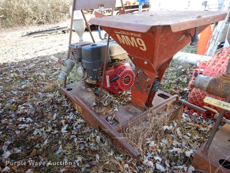 image for item DH2230 1999 Ditch Witch JT4020 directional boring unit