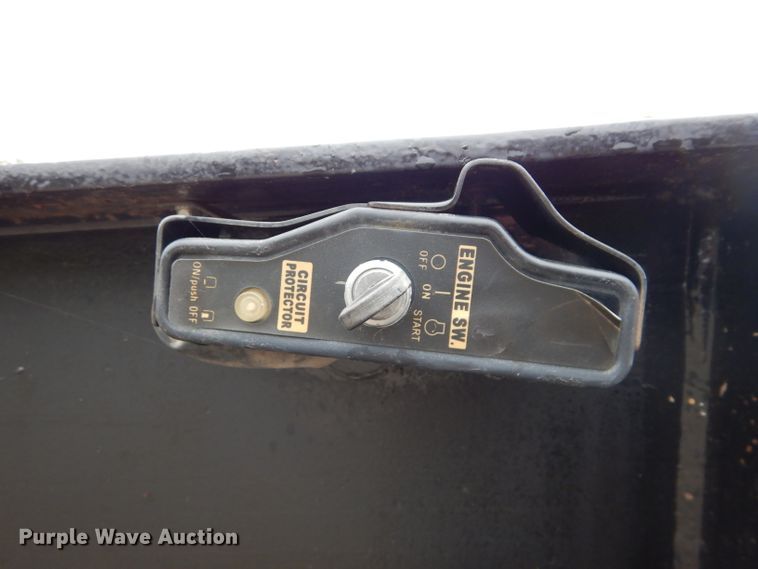 image for item DH2669 1988 Eager Beaver 35GHG lowboy equipment trailer